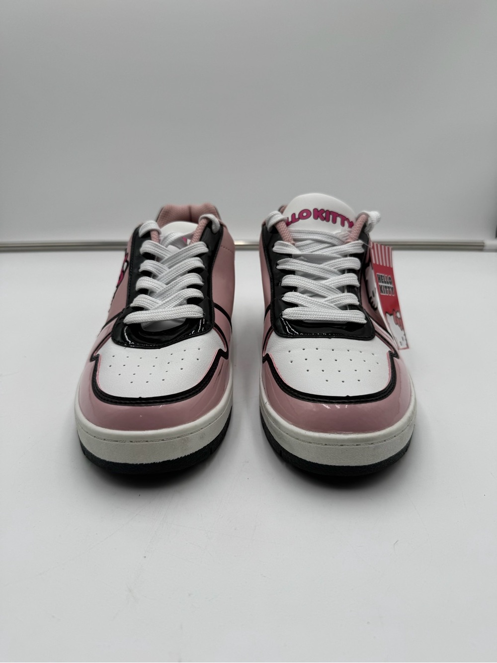 NWT Hello Kitty Pink White Low Top Sneakers Women’s Size 9 Sanrio Shoes